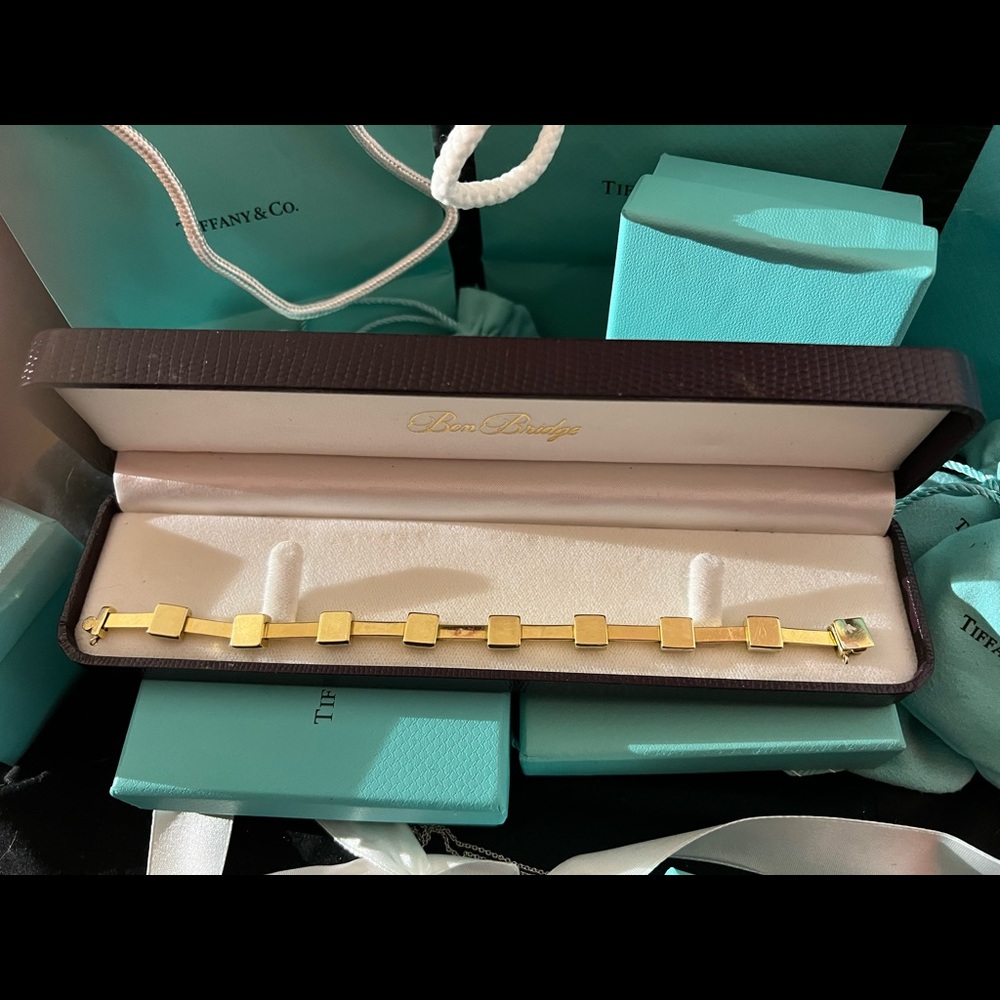 18k gold bracelet